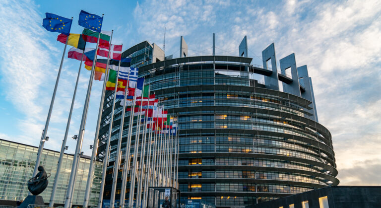 Read more about the article Az uniós kézbesítési törvény fontos lépés az európai szintű tisztességes kézbesítés felé